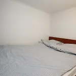 Adam\'S Flat
