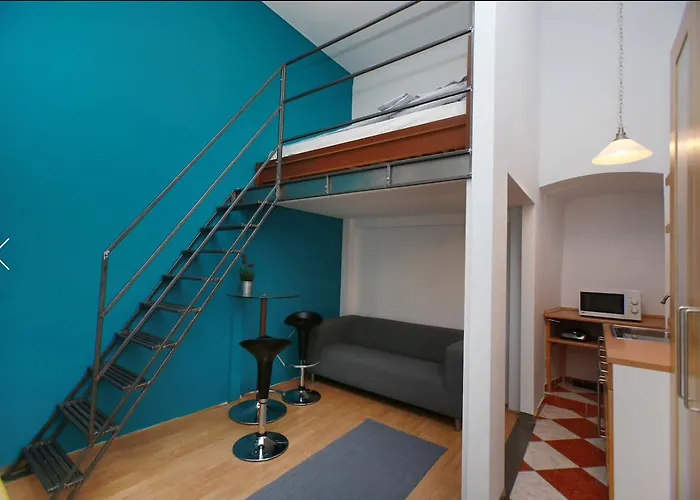 Adam\'S Flat